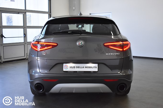 ALFA ROMEO Stelvio 2.2 Turbodiesel 190 CV AT8 Q4 Super Business